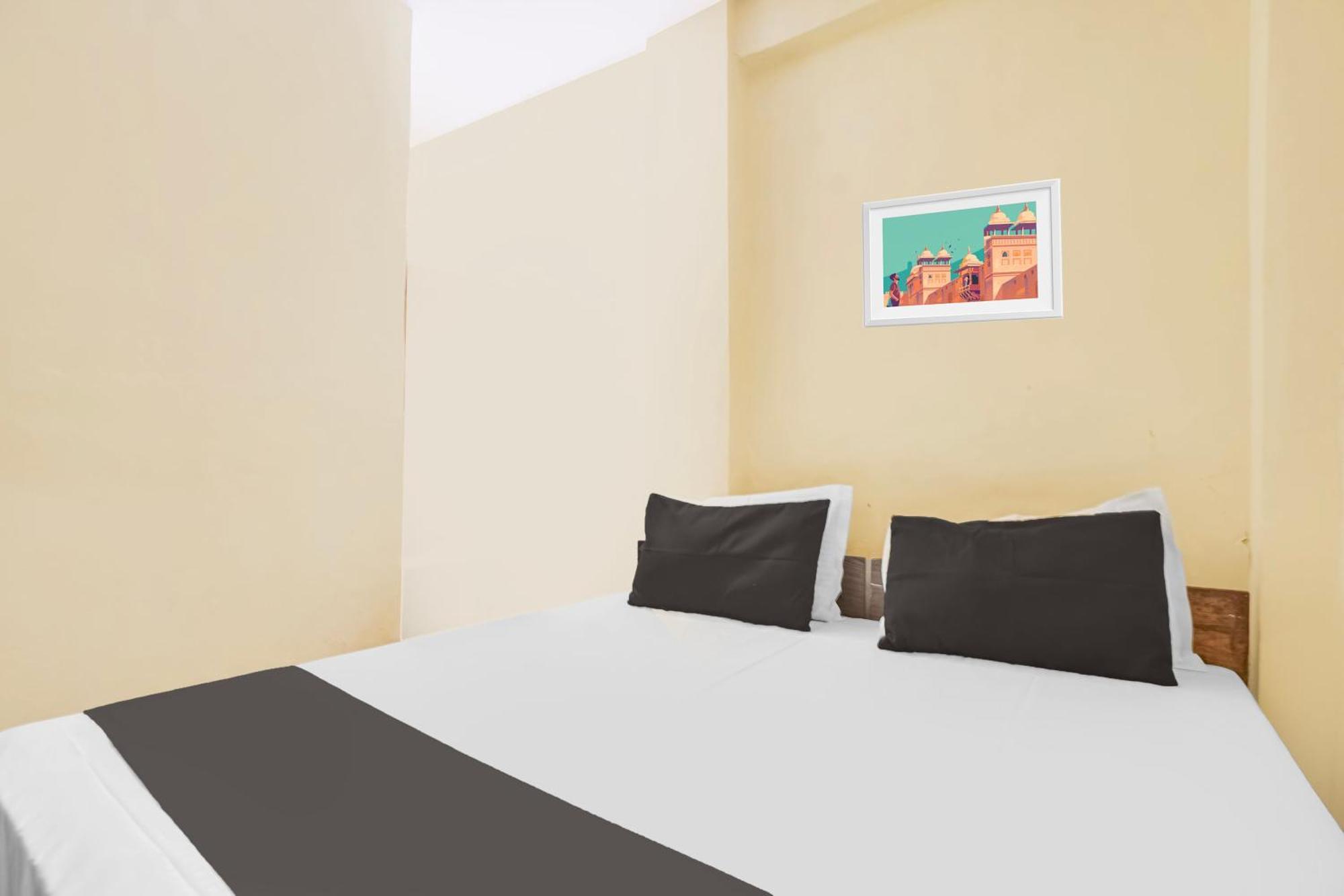 Spot On Tejasvi Hotell Noida Exteriör bild